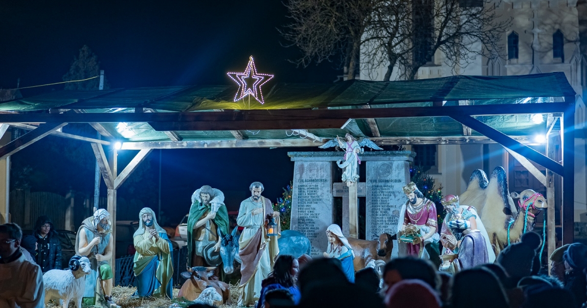 Életnagyságú betlehemet állítottak Szépvízen